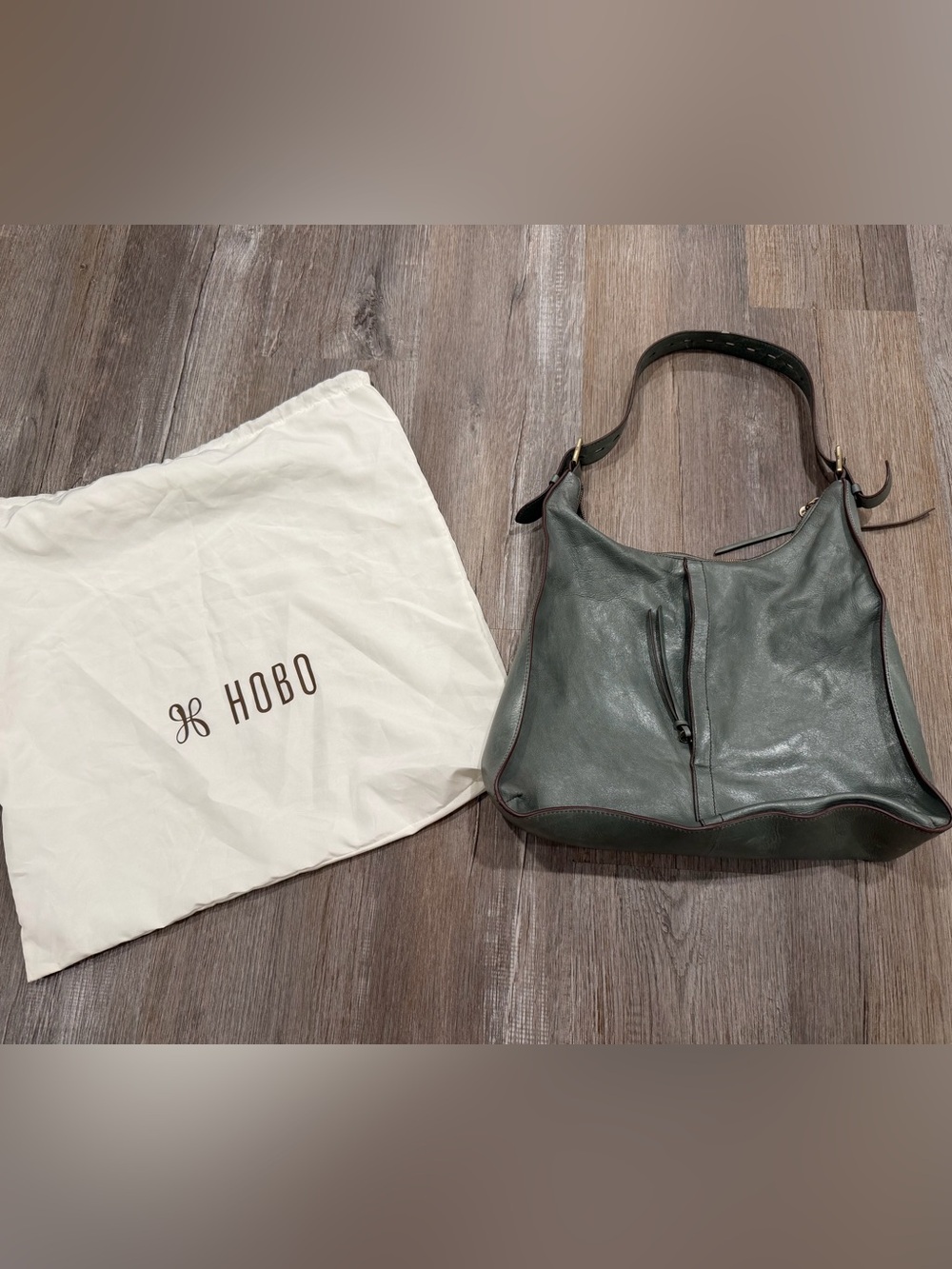 HOBO International Sage Green Leather Shoulder Bag + Dust Bag
